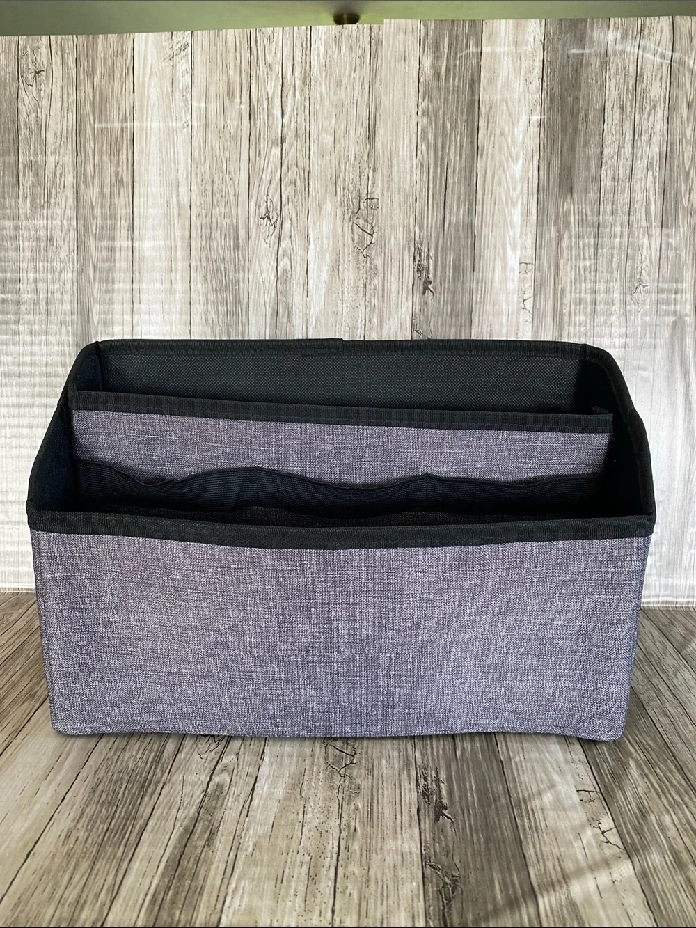 #3 THIRTY-ONE OFFICE DESK CHARGER ORGANIZER DIVIDER— CHARCOAL CROSSHATCH